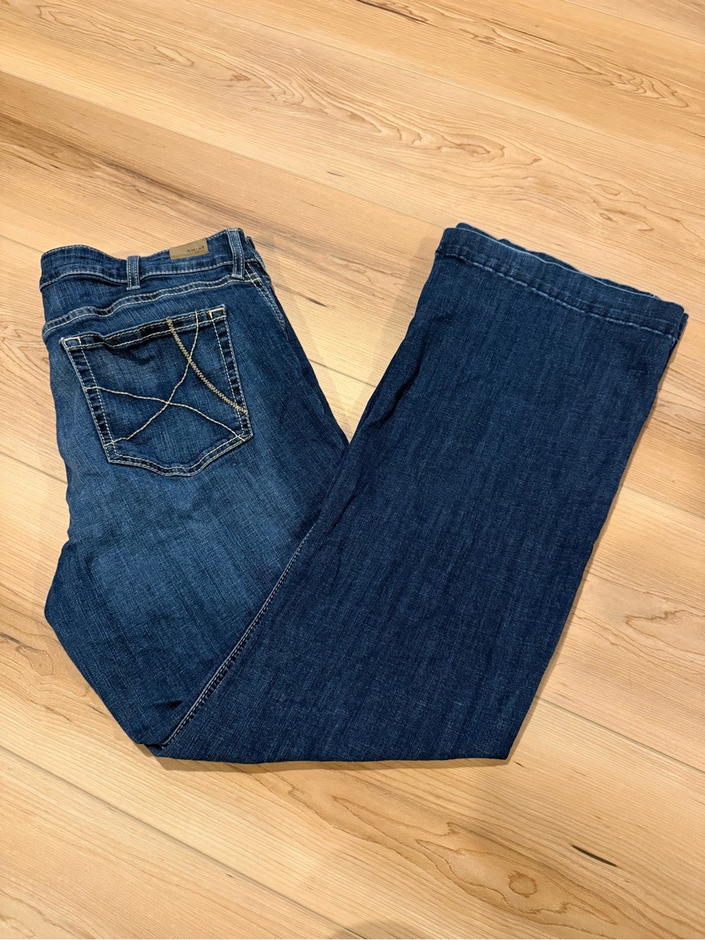 Ariat Women's Ella Dark Wash Slim Trouser Jeans size 34 regular